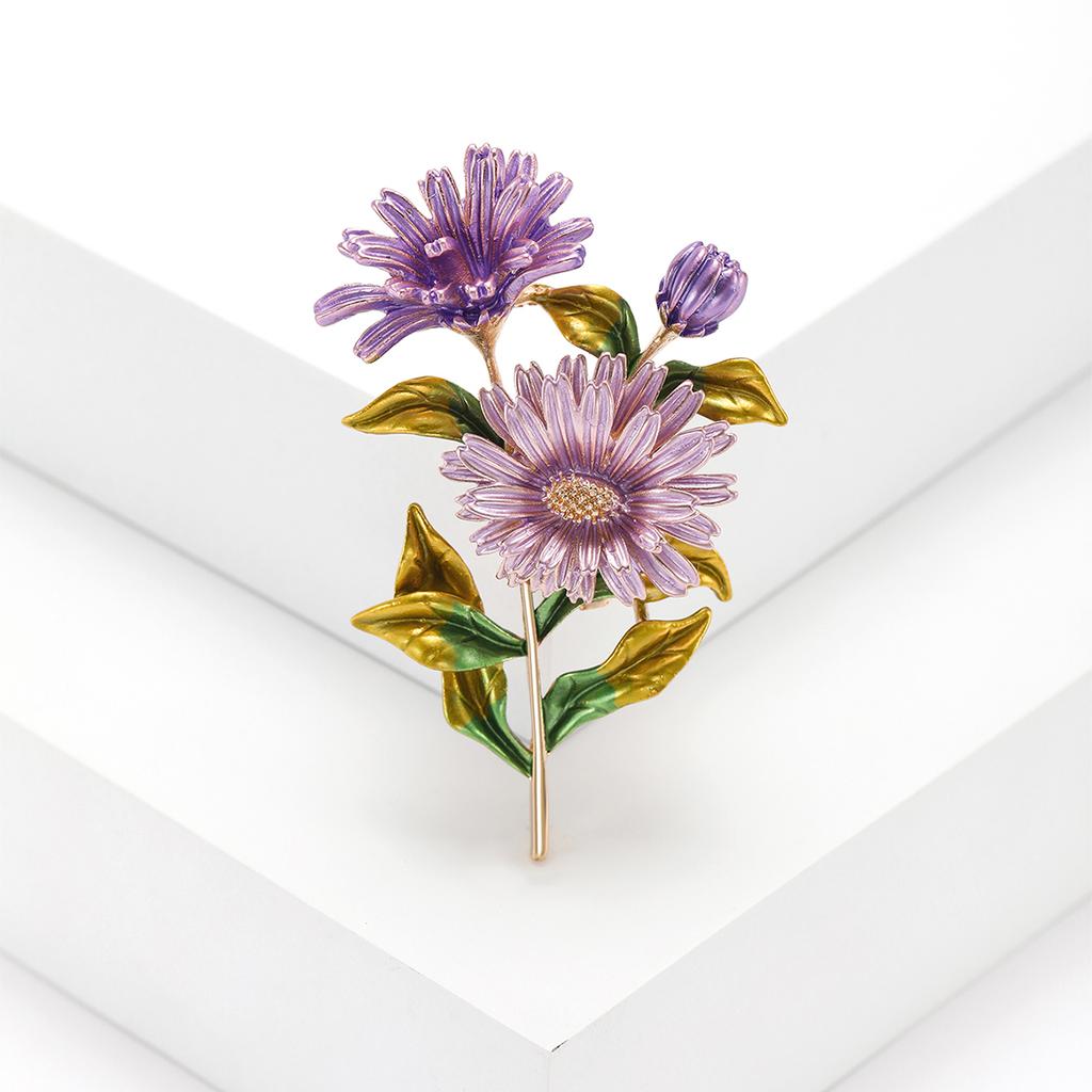 Enamel Chrysanthemum Brooches for Women Sunflower Plant Lapel Pins Event Funny Luxury Gifts New Year Friends Decoration