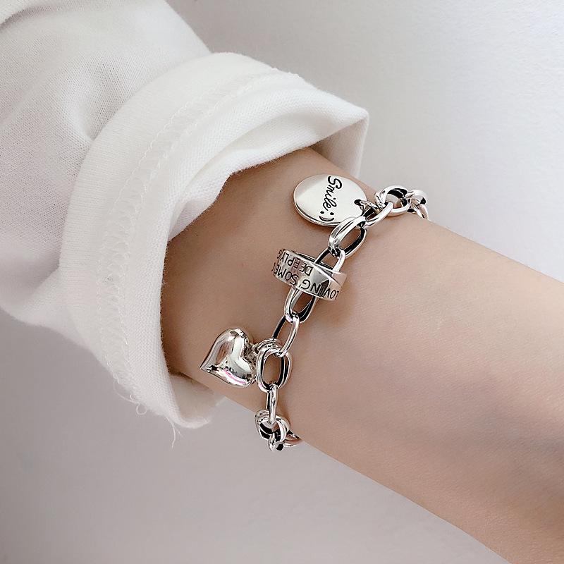 Women s Retro Heart Letter Pendant Bracelet - Versatile Fashion Accessory