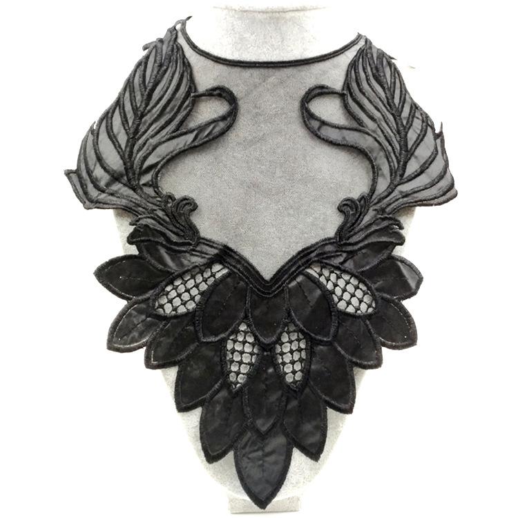 Water-soluble lace collar, heavy industry sticker embroidery, satin embroidery corsage, mesh bottom embroidery collar, fake collar. black