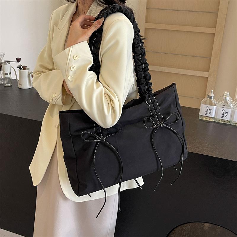 Large capacity bag women's bag 2025 new high-end fashion versatile class commuter bag shoulder armpit tote bag