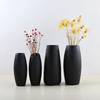 Moderne Kreative Klassische Schwarze Keramikvase Retro Vase Behälter Einfache Europäische Handgefertigte Handwerkskunst Heimdekoration LBS