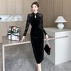 YONGO Langer Cheongsam Chinesisch Schwarz Elegant und Perfekt für Hochzeiten und Empfänge Damenkleid, Stil, Samt, Stehkragen, Stilvoll, (Größe 6,