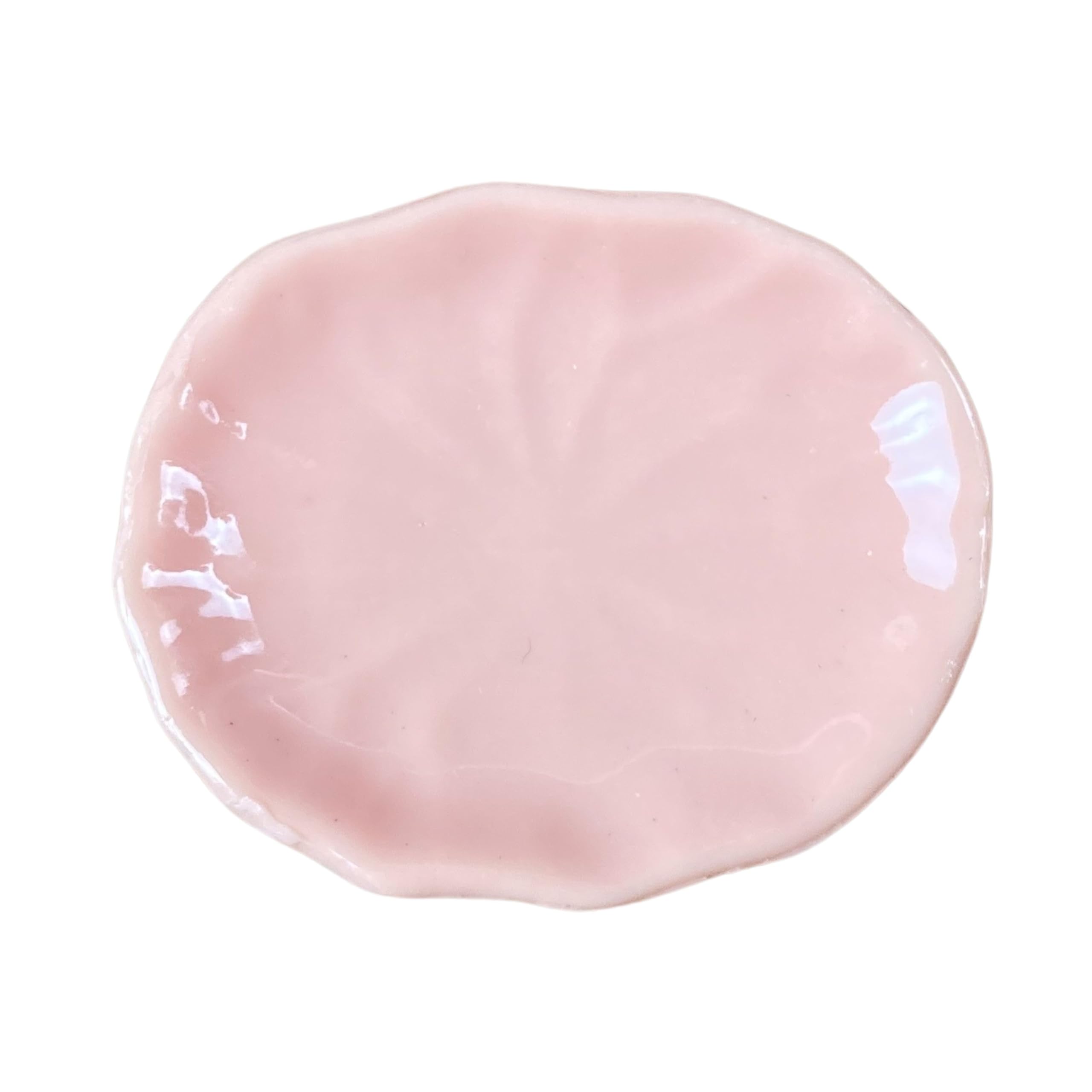 LifeStyleLittles 16 Scale Dollhouse Furniture Miniature Irregular Round Plate Doll Tableware