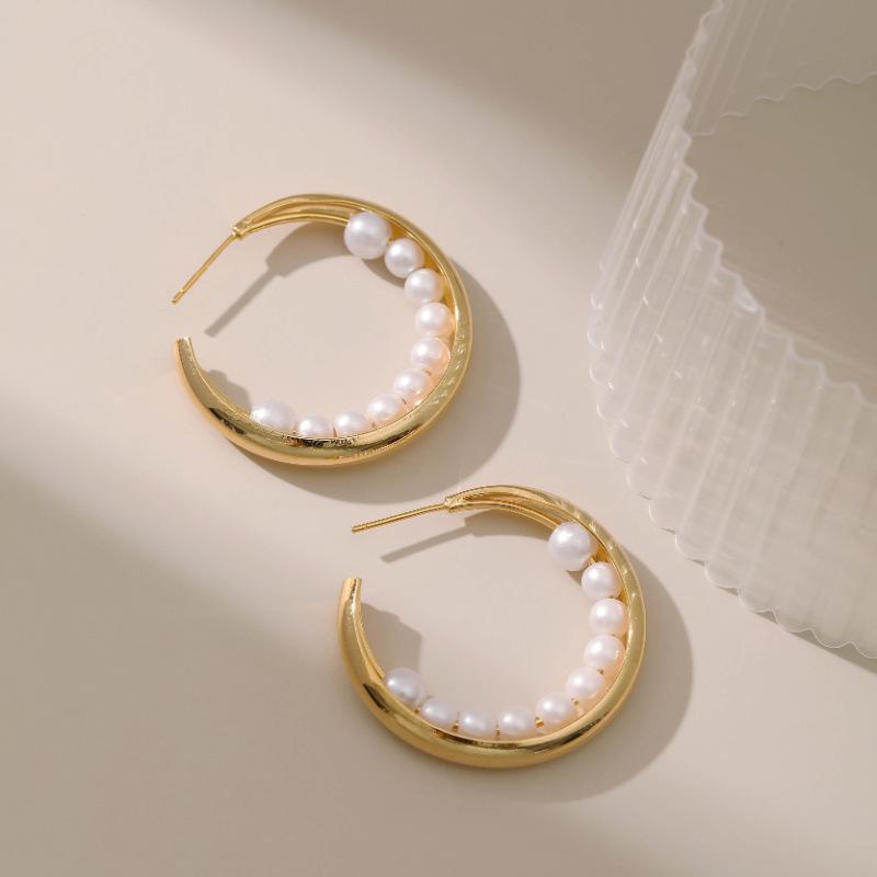 Elegant 18k Gold Plated C Shaped Round Pearl Earrings Fashion Jewelry For Women