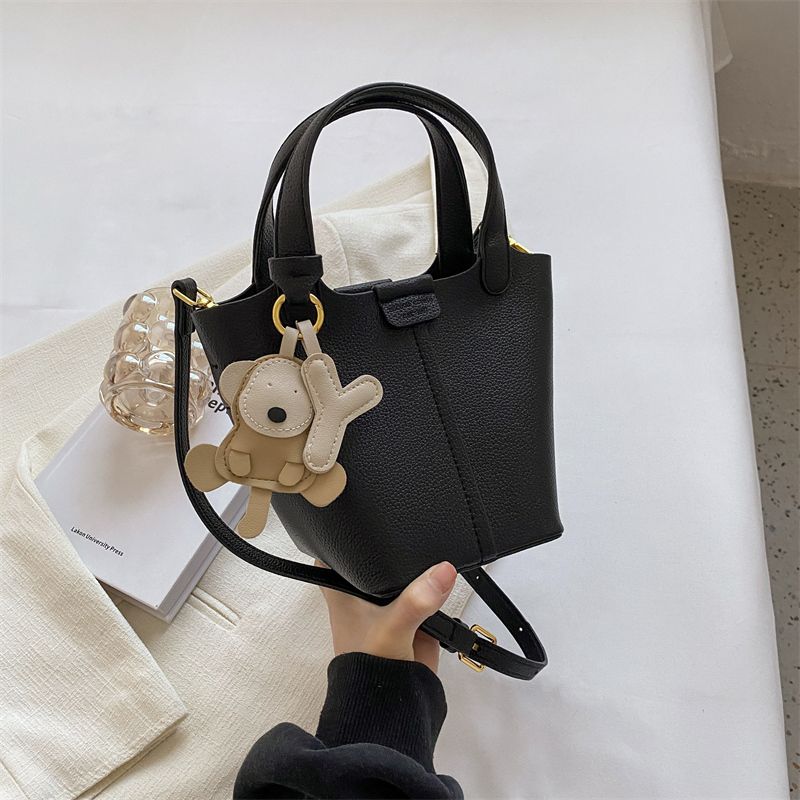 

Light Luxury and Simplicity Large Capacity Fancy Western Style Bucket Bag Black