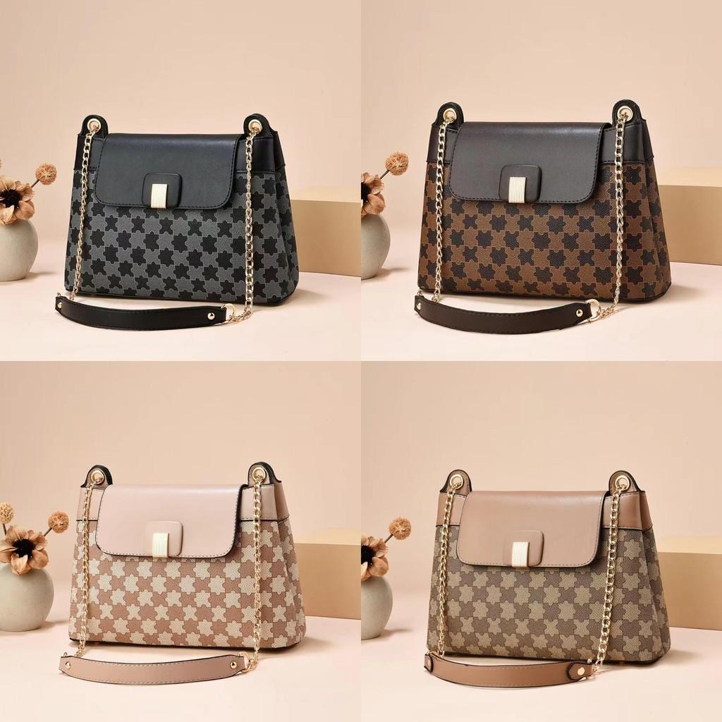 Stylish Fashionable Printed Small Square Bag For Women With High Capacity Design