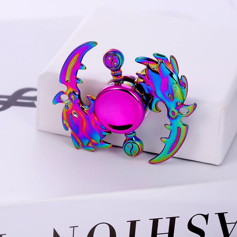 Metallischer Fidget Spinner mit landschaftlichem Motiv: Beliebtes Promi-Straßenmarkt-Dekompressionsspielzeug