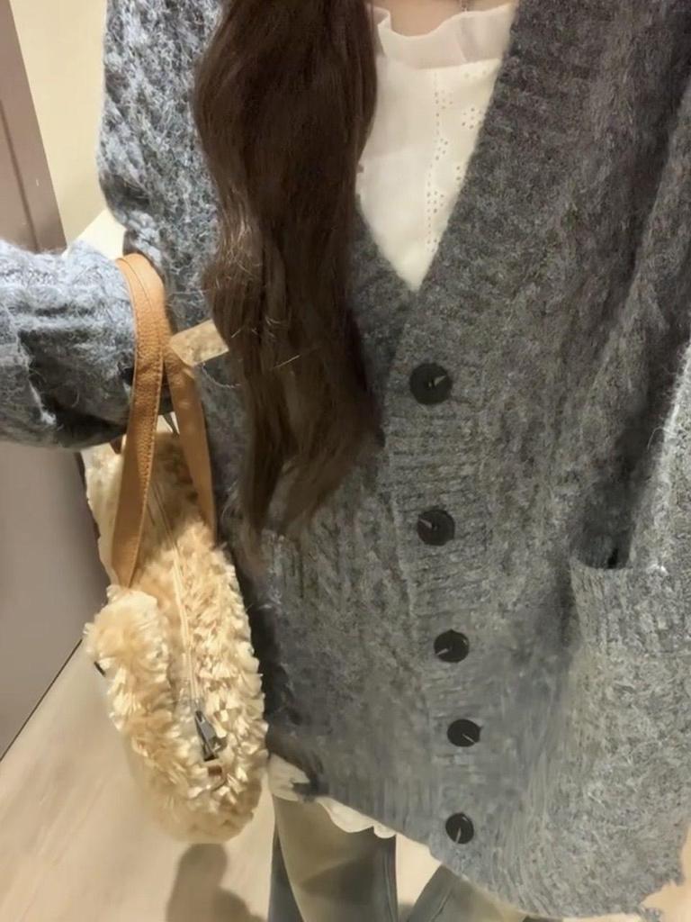 Dámský šedý retro volný pletený kardigan - Podzimní styl