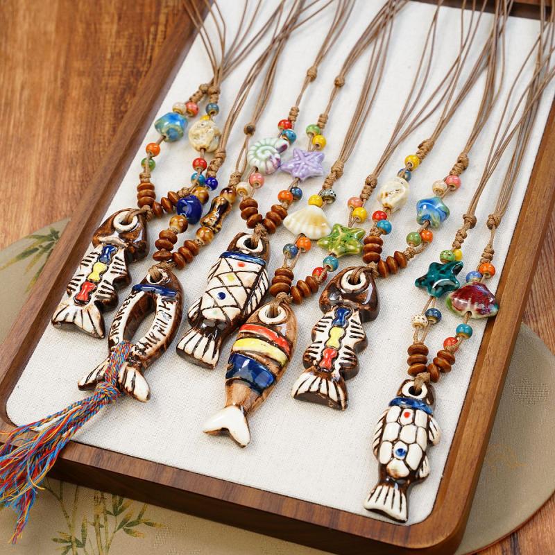 Ethnischer Stil Keramikfisch Halskette für Damen Mädchen Chinesischer Stil Keramikperlen Lange Pulloverkette Modeschmuck Zubehör Geschenk