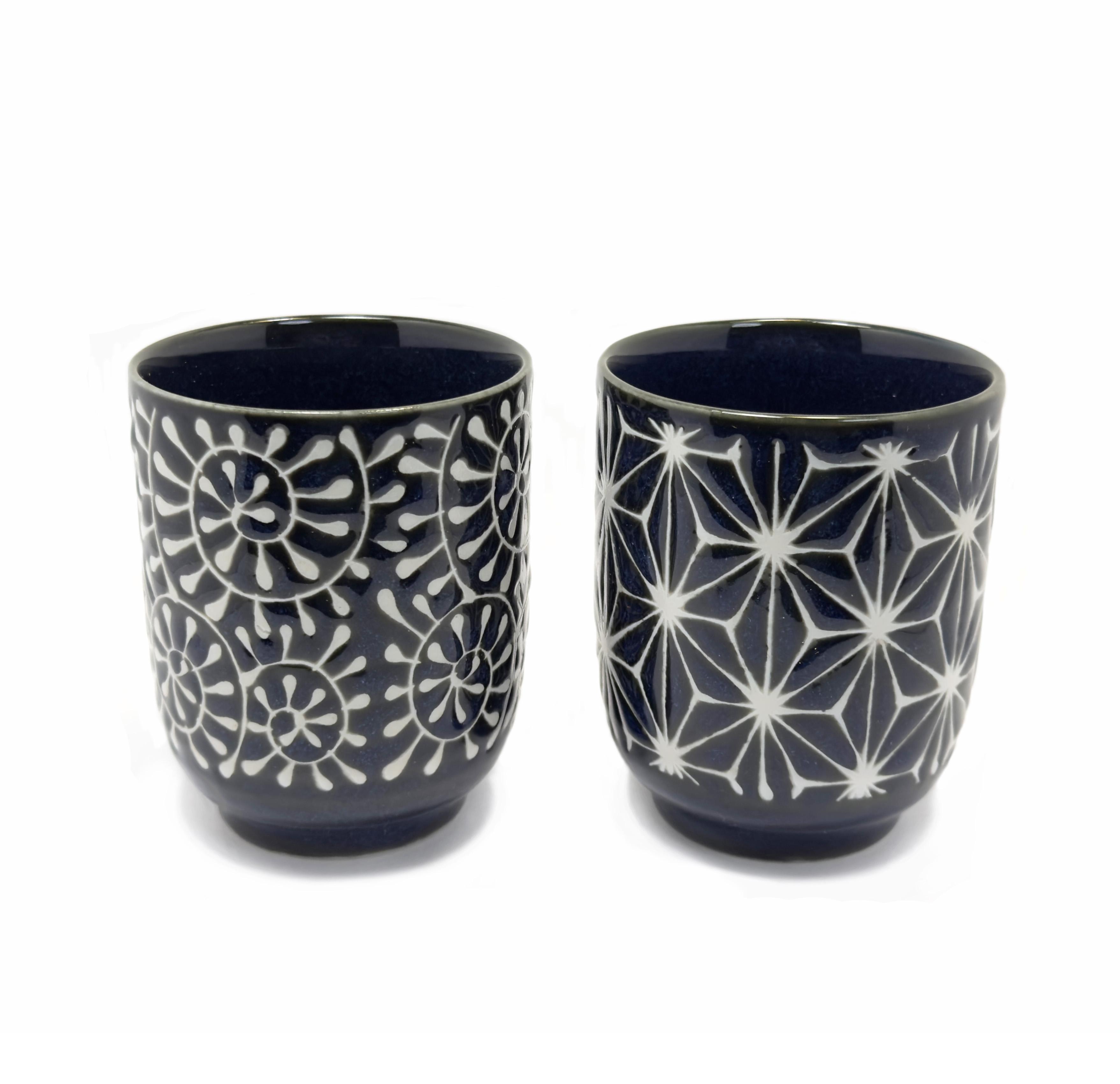 

Mino Ware BIfuu Barrel Shaped Hemp Leaf Karakusa Japanese Teacup Set S синій