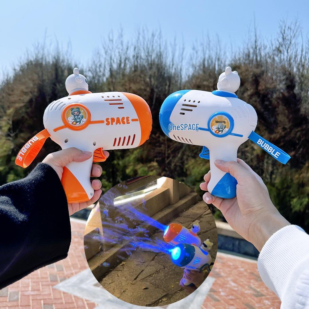 

Automatic Handheld Astronaut Bubble Gun for Kids - Leak-Proof Cartoon Design