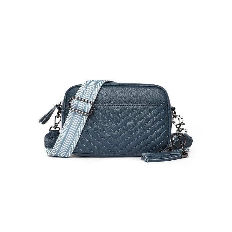 Women's Bag Top Layer Cowhide Small Square Bag Shoulder Bag High-end Sense and Versatile Commuter Armpit Crossbody Bag Leather Women's Bag