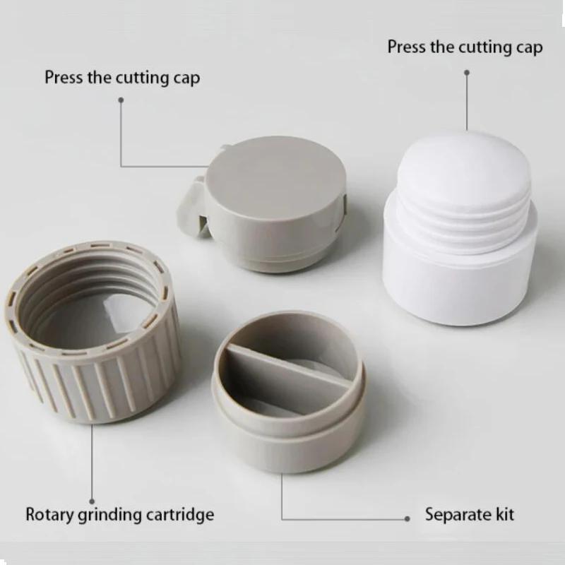 Multifunktion 4In1 Tragbarer 4-Schicht Pulver Tabletten Mühle Pillenschneider Medikamententeiler Box Aufbewahrung Zerkleinerer Reise Pillendose Auto