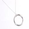 Metall Stahl Zauberring und Kette Nahaufnahme Illusion Requisit Metallknotenring an Kette Erwachsene