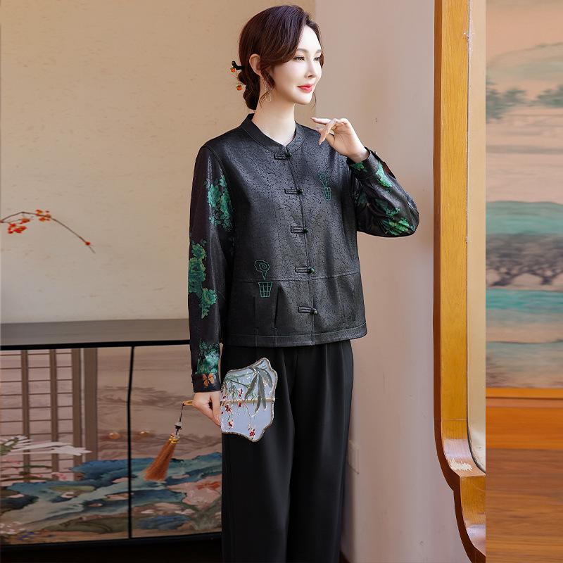 Mom's Stylish Faux Leather Jacket: Autumn Long Sleeve Print for Middle-Aged & Elderly Women