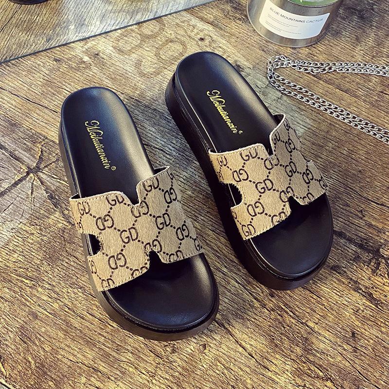 

Leather horse hair with letters muffin thick bottom small size cool slippers women s wear 2025 new summer fashion beach shoes 31