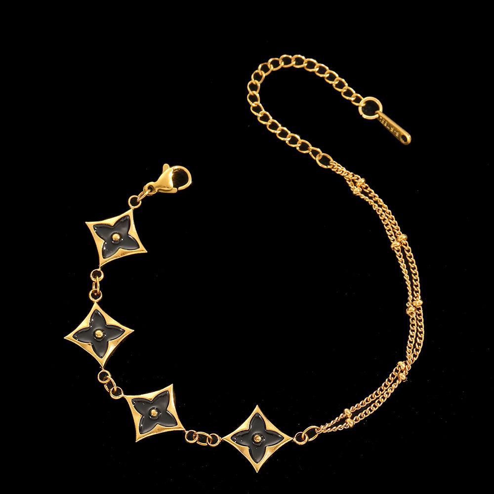 Four leaf clover stainless steel bracelet with a high-end feel, lucky grass bracelet, ladies' non fading jewelry