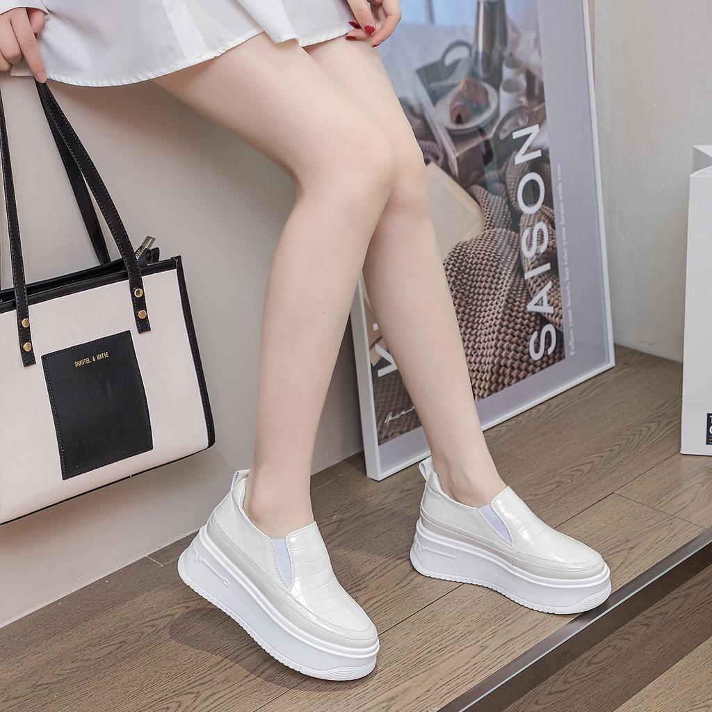 7.5cm Patent PU Synthetic Leather Platform Wedge Chunky Sneakers Spring Fashion Boots Well-fitting Women Autumn Shoes