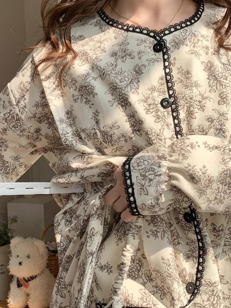 Maternity Pajamas with Built-In Pads for Summer, Postpartum Recovery, Breastfeeding, and Confinement, Suitable for Spring and Autumn.