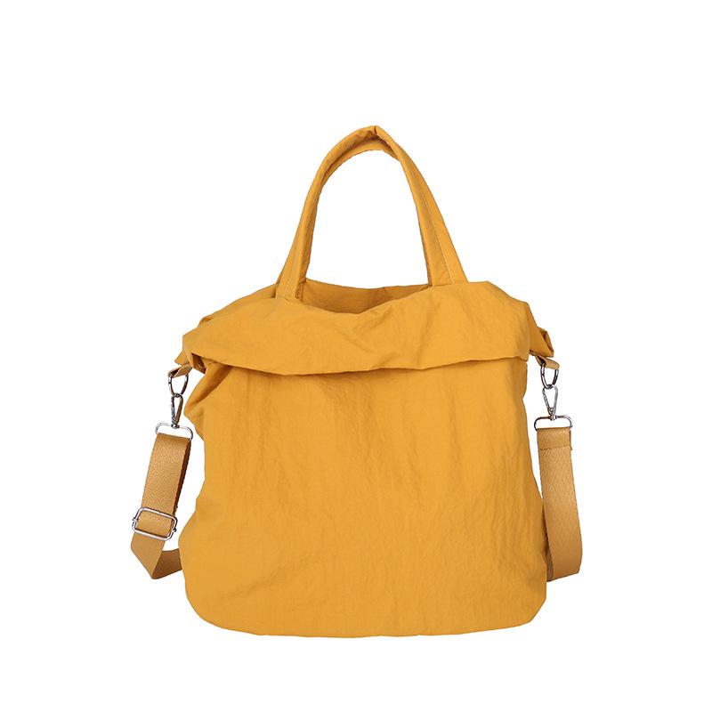 A Large-capacity Commuting Single-shoulder Bag That Is Fashionable, Versatile and Simple, Carrying A Crossbody Bag