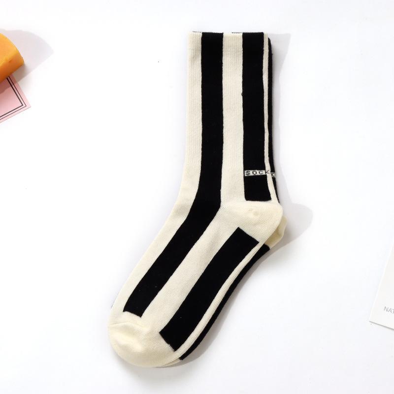 Women's Spring and Autumn Cotton High Quality Small Vertical Stripe Socks