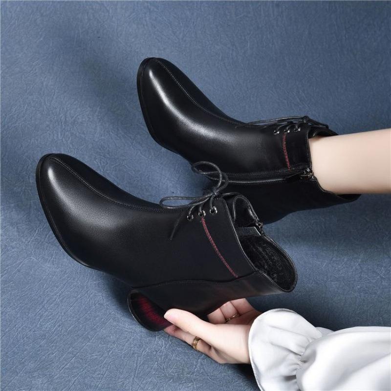 Leder große Baumwolle Damen Kurzstiefel 2025 Herbst und Winter neue Damenstiefel mittlerer Absatz Martin Stiefel runder Absatz Samt Kurzstiefel