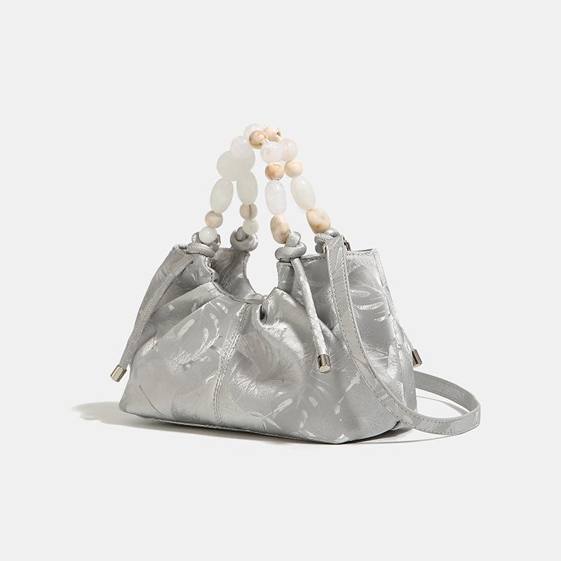 2024 Summer New Niche High-End New Chinese Style Pleated Cloud Bag Beaded Fashionable Exquisite Handbag