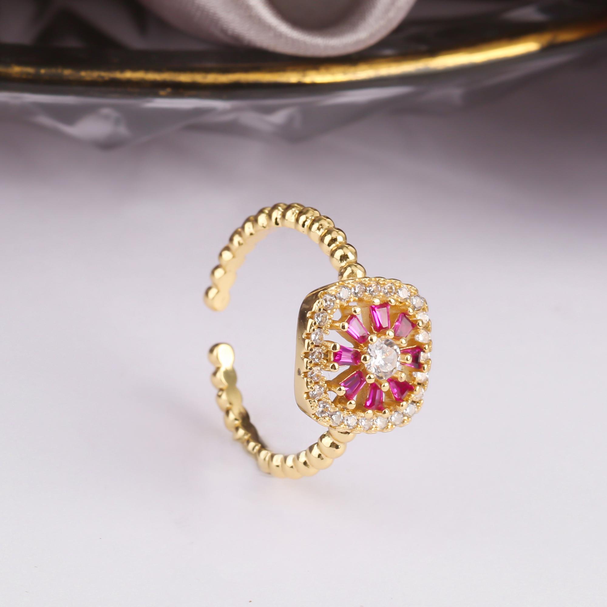 

Trendy Shiny Zircon Square Rings For Women Minimalist Aesthetic Open Adjustable Female Dinner Party Charming Zircon Gifts resizable красный