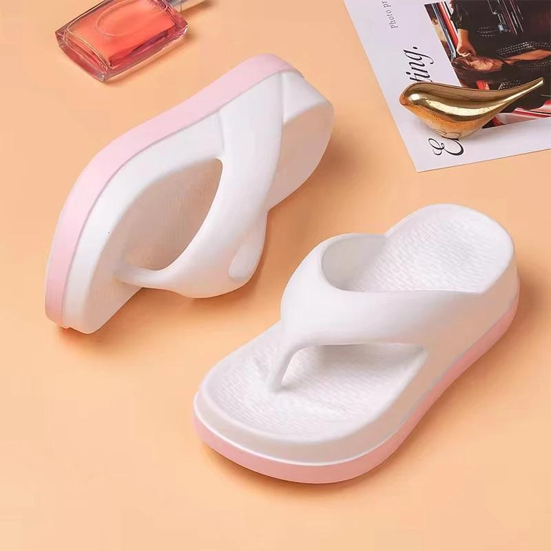 Fashion EVA Woman flip flops super soft thick soles Summer outdoor shoes Non-slip High-quality Trendy Design Women's sandals