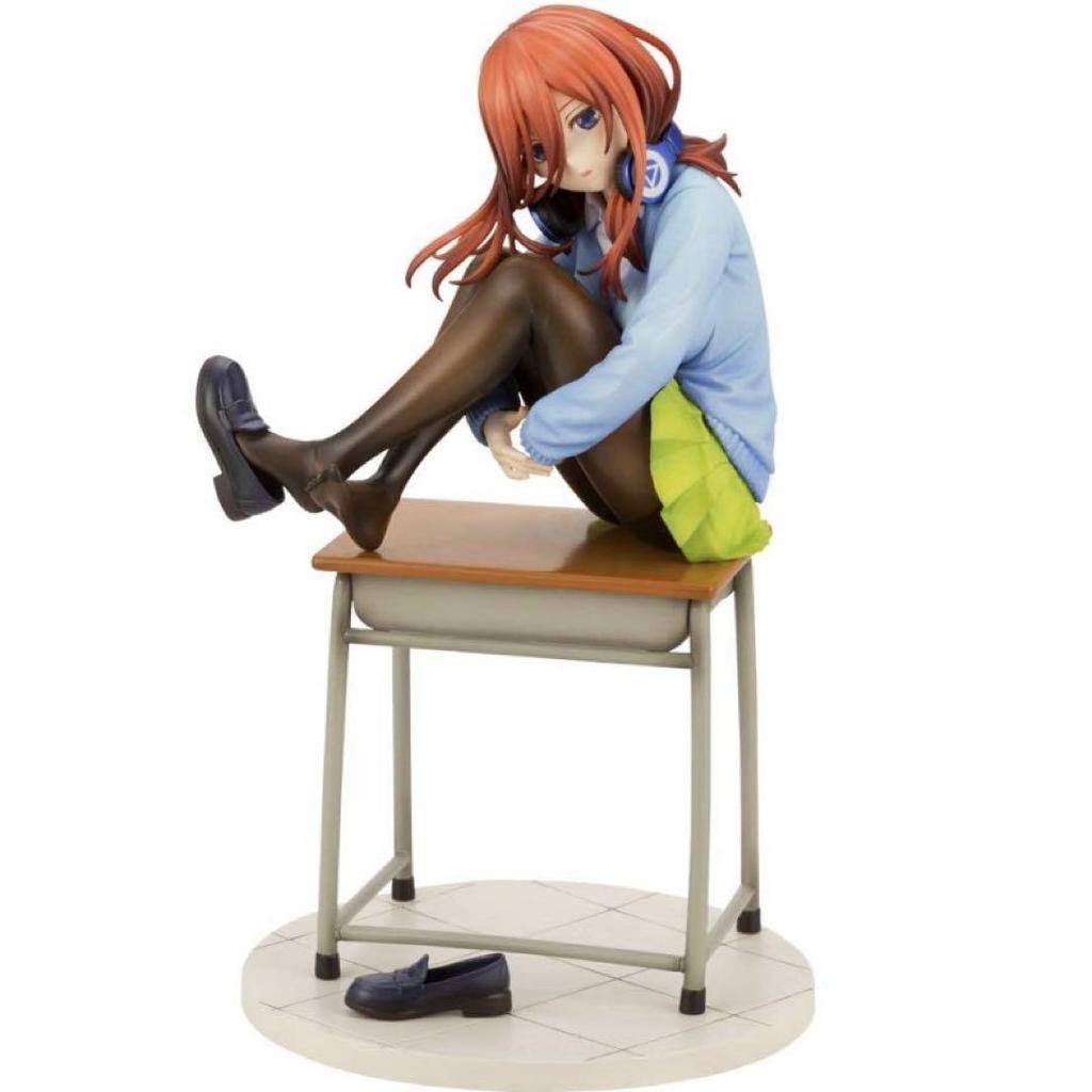 [USED] The Quintessential Quintuplets Nakano Miku Figure