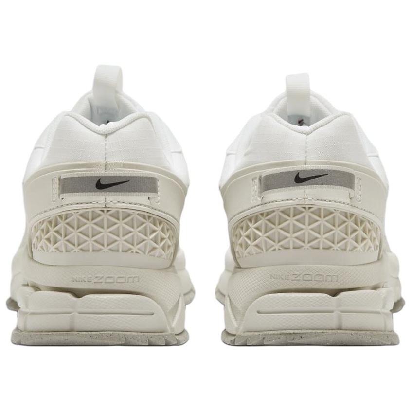 Nike Zoom Vomero Roam Summit White Light Bone Light Iron Ore Sneakers Casual HV5951-100
