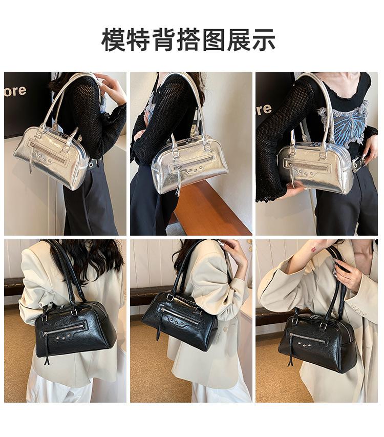 Fashion Atmospheric Handbag 2025 New Retro Oily Leather Large Capacity Shoulder Bag Women's Commuter Messenger Bag