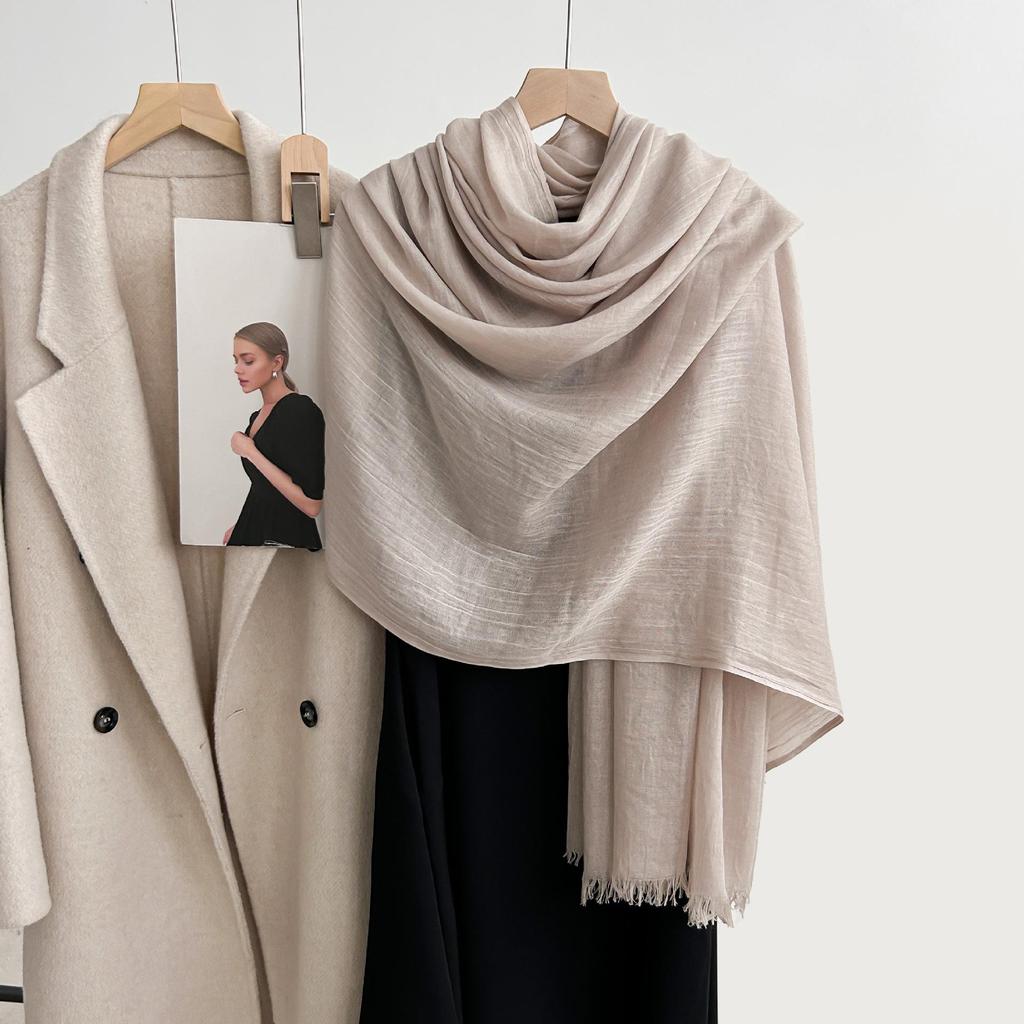Artistic Cotton and Linen Scarf - Solid Color, Japanese & Korean Style, Women's Shawl for Air-Conditioned Rooms, Outerwear, Sun Protection