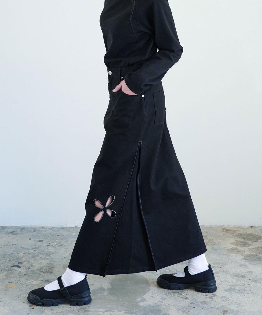 Liomeu Cotton Asymmetrical Long Skirt_Black : Radiant084