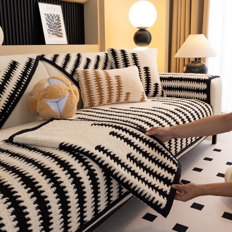 New Winter Plush Sofa Cushion Autumn And Winter Light Luxury High-End Seat Cushion Fixed Non-Slip Sofa Cover Cover Cloth