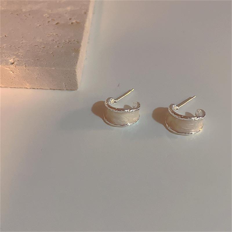 

Винтажная C-образная глазурованная игла для ушей для женщин