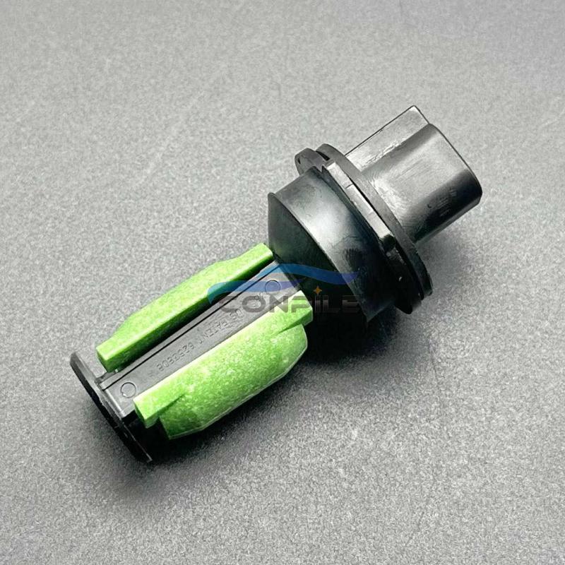 68225064AA 68350809AA 05139115AA Washing Liquid Fluid Level Sensor for Jeep Cherokee Chrysler 200C 2014-22 Compass 2017-23