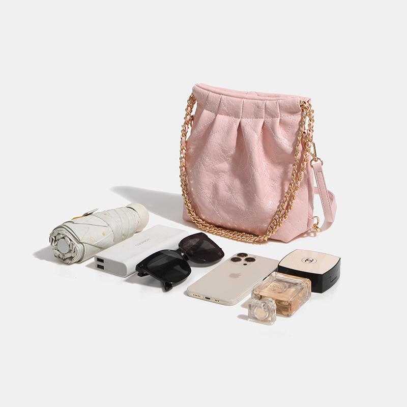 Mini Wandering Bag, Women's New Diamond Grid Chain Backpack, Versatile Small Backpack, High-end Single Shoulder Crossbody Bag