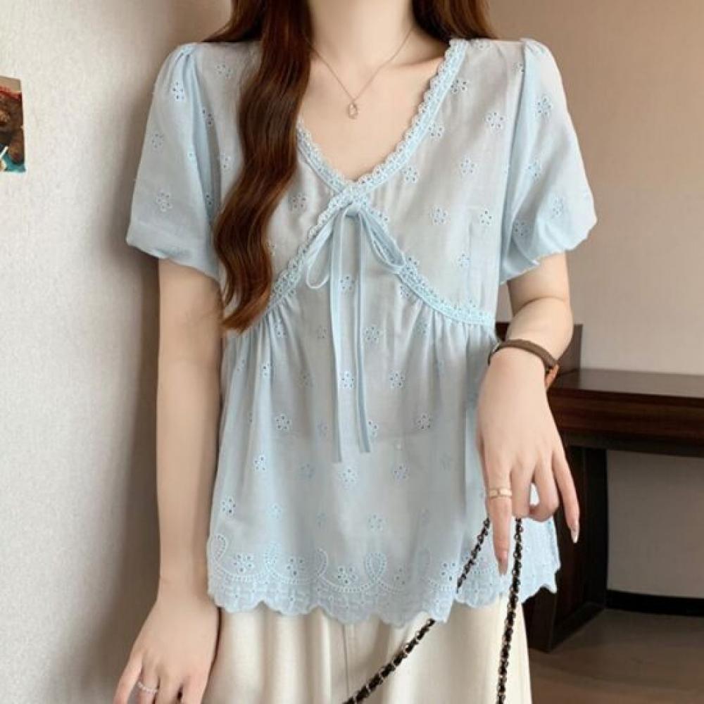 NaVaVa V Neck Short sleeVe Blouse With Embroidery Punching Lace Nb3157
