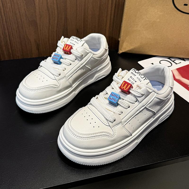 

Туфли на маленькой кожаной подошве с круглым носком, женские, весенние, новые, на толстой подошве, увеличивающие рост, повседневные, с цветной отделкой 40 бежевый