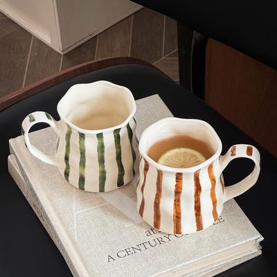 Ins kreativer gestreifter Becher nordisch hochwertig Nischen-Keramiktasse Retro Zuhause Paar Kaffeetasse Geschenk