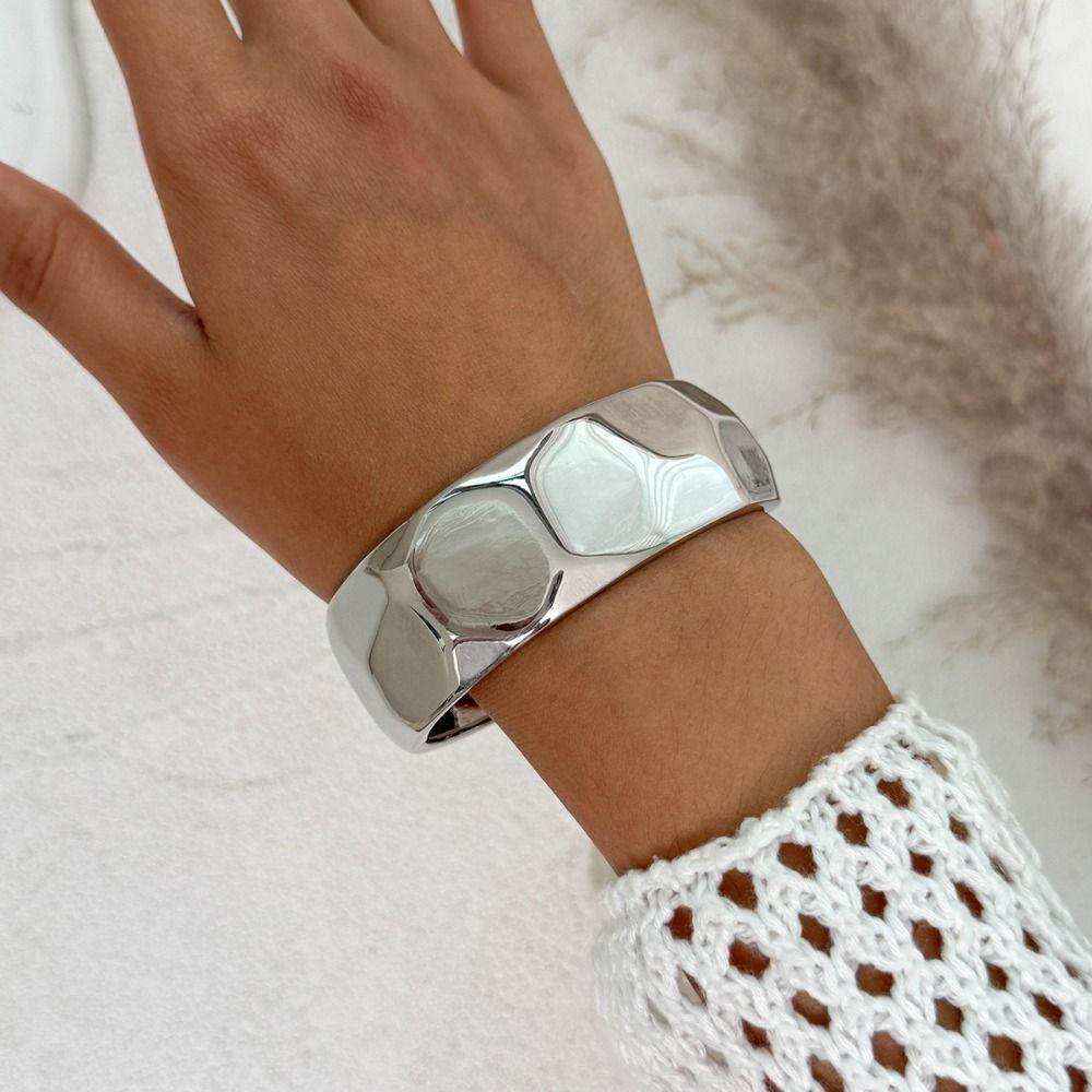 Minority Design Wide Open Bangle Metal Exaggerated Bracelet Temperament Spring Bangles  Girls