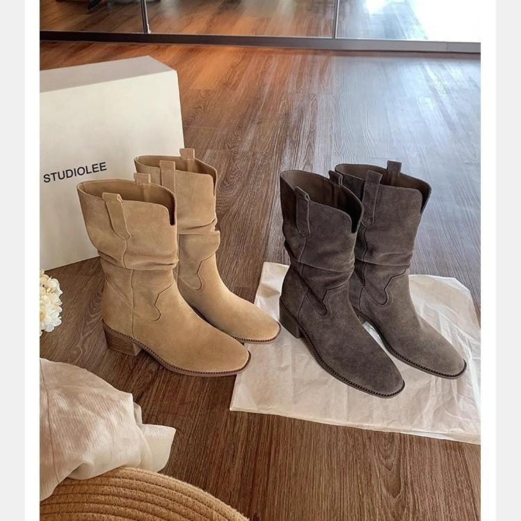 The new spot grape mother has the same style, with a height increase of 8cm~ round head V-mouth thick heel thick bottom and thin big tube circ