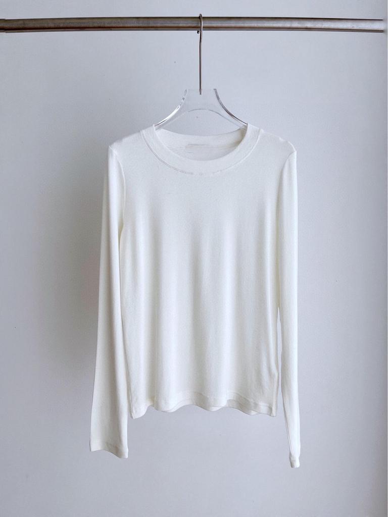 High-Quality Women's Lyocell Tencel Wool Long-Sleeve Base Layer Top, Wearable as Outerwear, with Round Neck.