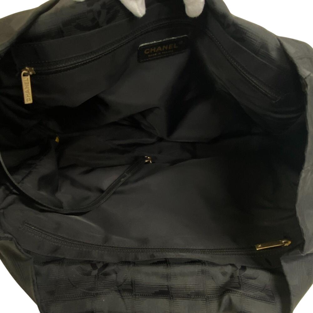 CHANEL Nylon New Travel Line Tote MM Tote Bag black Nylon Women Used