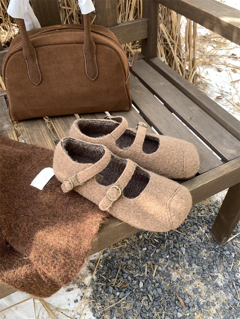 

Fashion IPPEUM Women Mary Janes Shoes Winter Ballet Flats Plush Buckle Ballerinas Zapatos Mujer 245 коричневый
