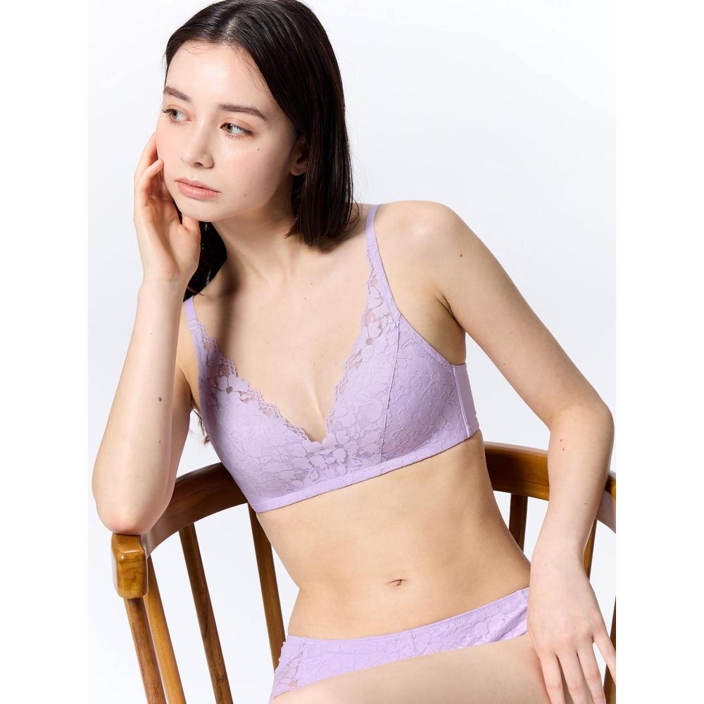 Gu By Uniqlo Soft Plunge Bra  No Wire 