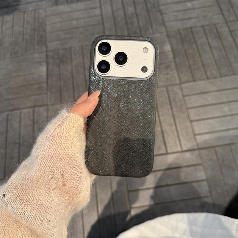 Python Leather Pattern Is Suitable for iPhone17Promax Mobile Phone Case Apple 16 Three Packs 15 Ultra-thin 14/13 Retro Pu.