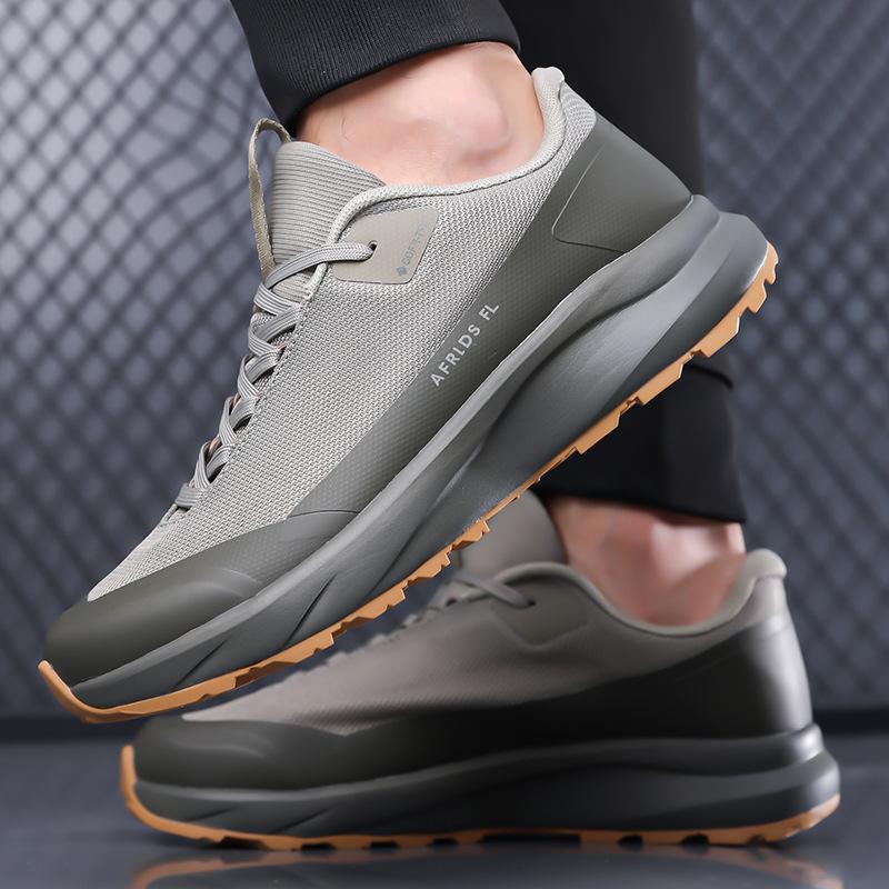 Men's Lightweight Breathable Running Shoes Outdoor Hiking Sports Anti-slip Wear-resistant Shock-absorption