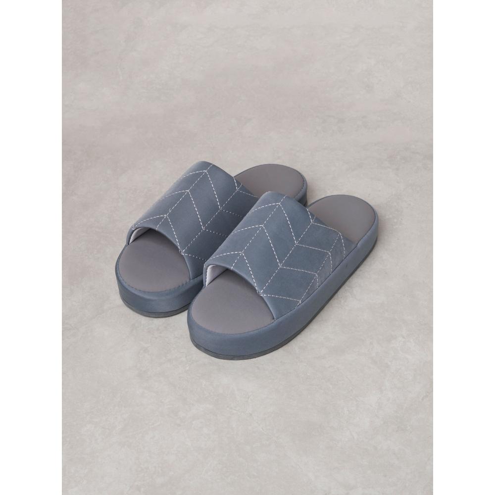 

Daiso Footrest Point Cool Slit Living Room Shoes 250 To 270 Mm